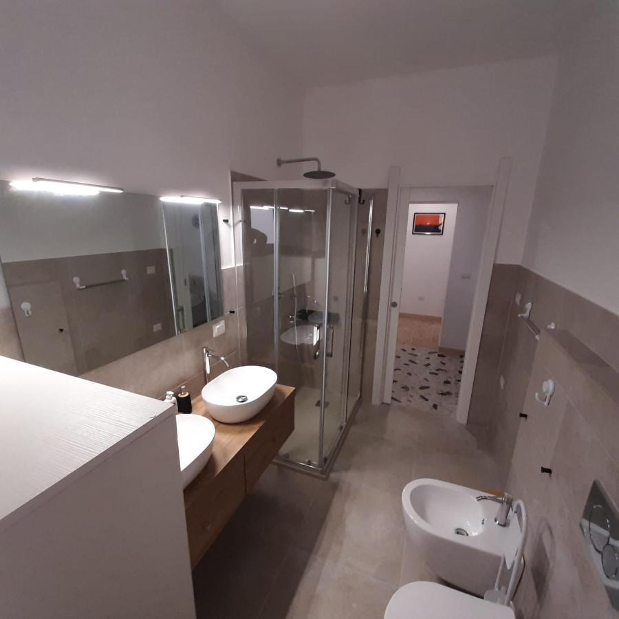 La Strelizia Apartment Алгеро Екстериор снимка